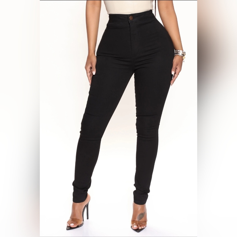 Black skinny jeans
